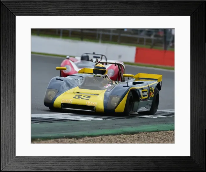 Framed Print : CM20 3339 Robert Oldershaw, Lola T212