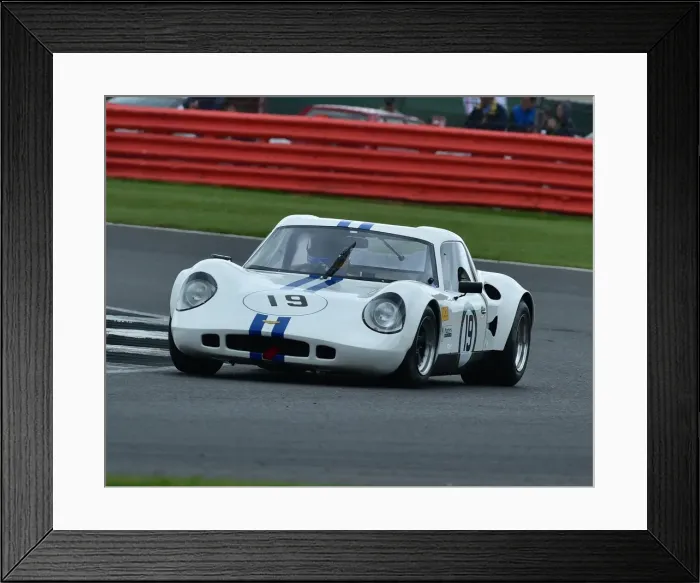 Framed Print : CM20 3253 Andrew Owen, Mark Owen, Chevron B8 Framed Print : CM20 3253 Andrew Owen, Mark Owen, Chevron B8