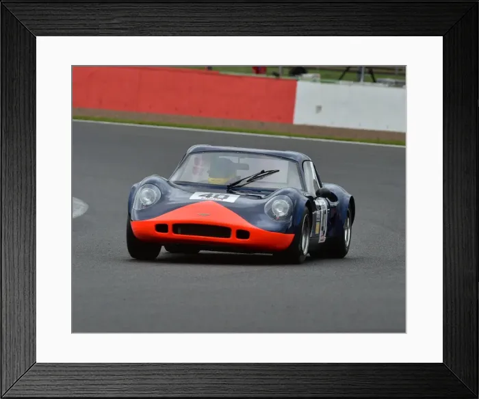 Framed Print : CM20 3288 Andrew Kirkaldy, Sandy Watson, Chevron B8 Framed Print : CM20 3288 Andrew Kirkaldy, Sandy Watson, Chevron B8