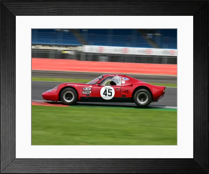 Framed Print : CM19 2775 Alec Hammond, Chevron B8 Framed Print : CM19 2775 Alec Hammond, Chevron B8