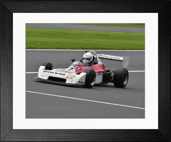 Framed Print : CM6 4420 Francois Derossi, Chevron-Ford B17 Framed Print : CM6 4420 Francois Derossi, Chevron-Ford B17