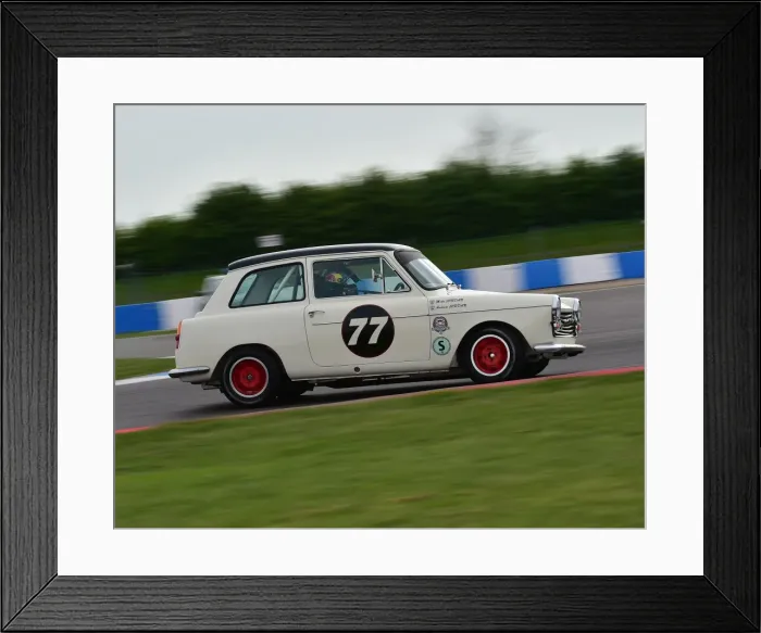 Framed Print : CM19 0825 Andrew Jordan, Mike Jordan, Austin GT40 Framed Print : CM19 0825 Andrew Jordan, Mike Jordan, Austin GT40