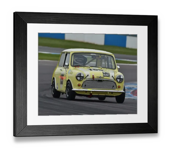 Framed Print : CM19 0635 Raymond Low, Austin Mini Cooper S Framed Print : CM19 0635 Raymond Low, Austin Mini Cooper S