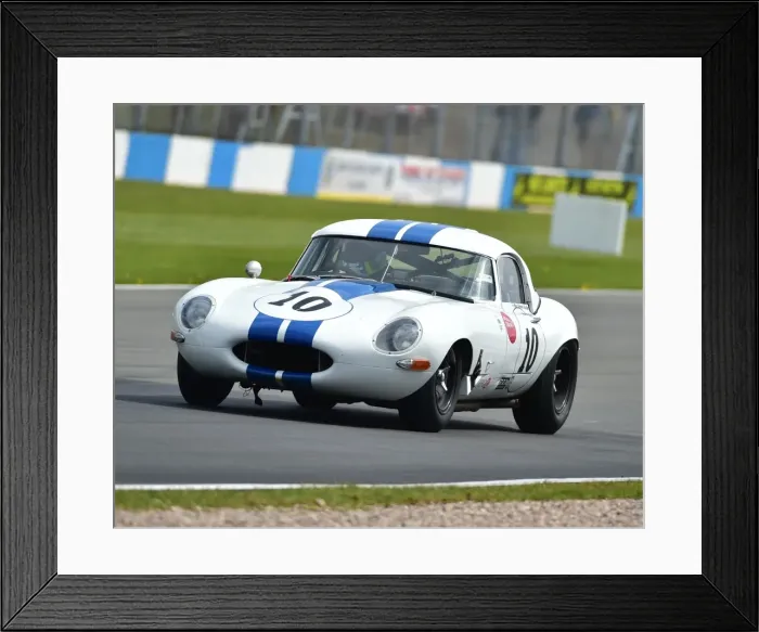 Framed Print : CM18 9918 Simon Butler, Jaguar E-Type Framed Print : CM18 9918 Simon Butler, Jaguar E-Type