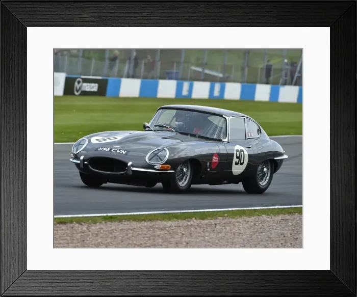 Framed Print : CM18 9882 Sandy Watson, Martin O Connell, Jaguar E-Type Framed Print : CM18 9882 Sandy Watson, Martin O Connell, Jaguar E-Type