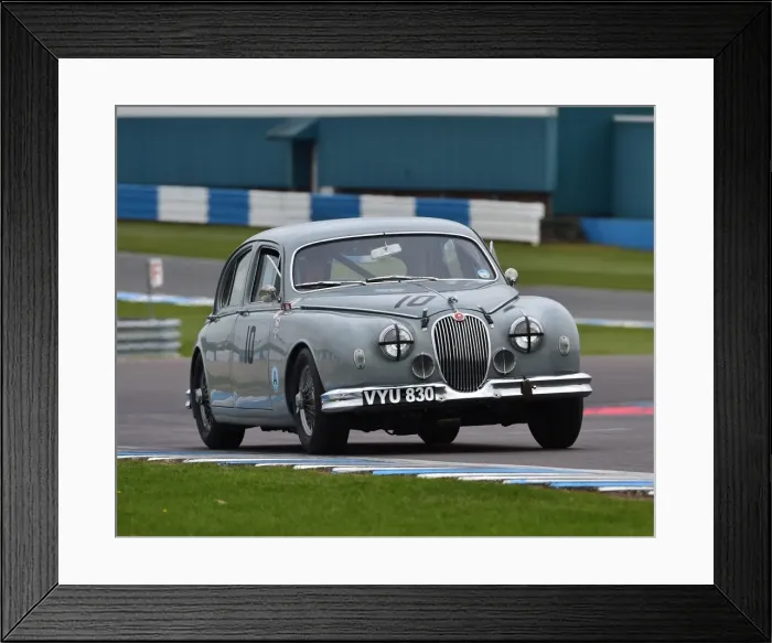 Framed Print : CM18 9317 Simon Seath, Jaguar Mk1