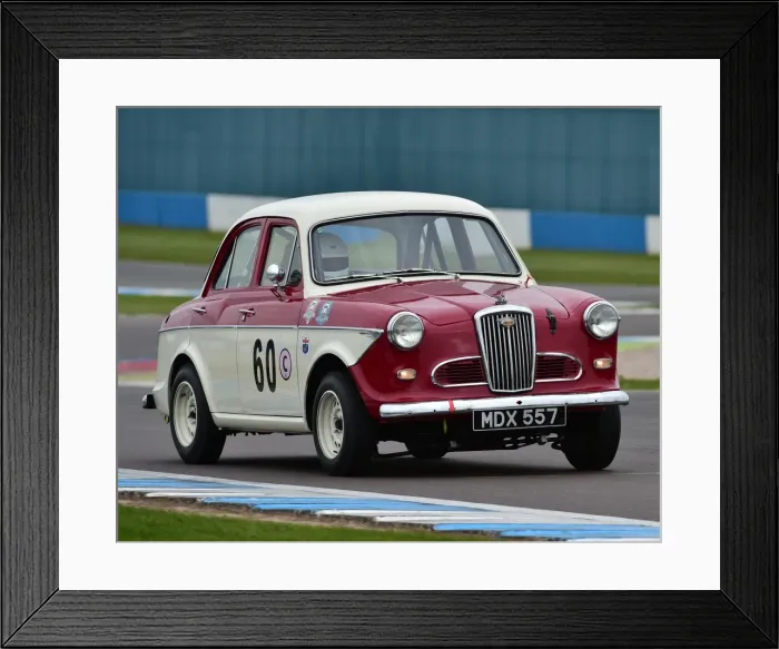 Framed Print : CM18 9268 Neil Cawthorn, Wolseley 1500 Framed Print : CM18 9268 Neil Cawthorn, Wolseley 1500