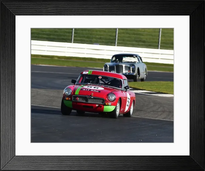 Framed Print : CM22 4058 Martin Whitlock, MG B Framed Print : CM22 4058 Martin Whitlock, MG B