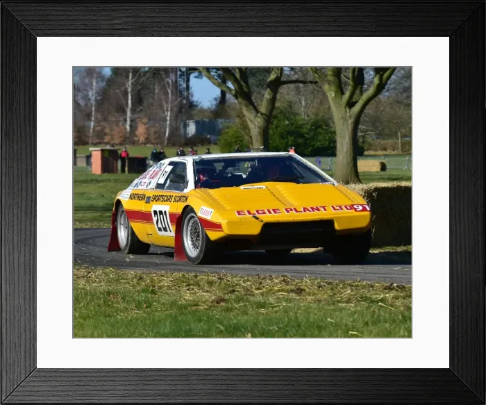 Framed Print : CM22 4837 Terry Maynard, Lotus Esprit Framed Print : CM22 4837 Terry Maynard, Lotus Esprit