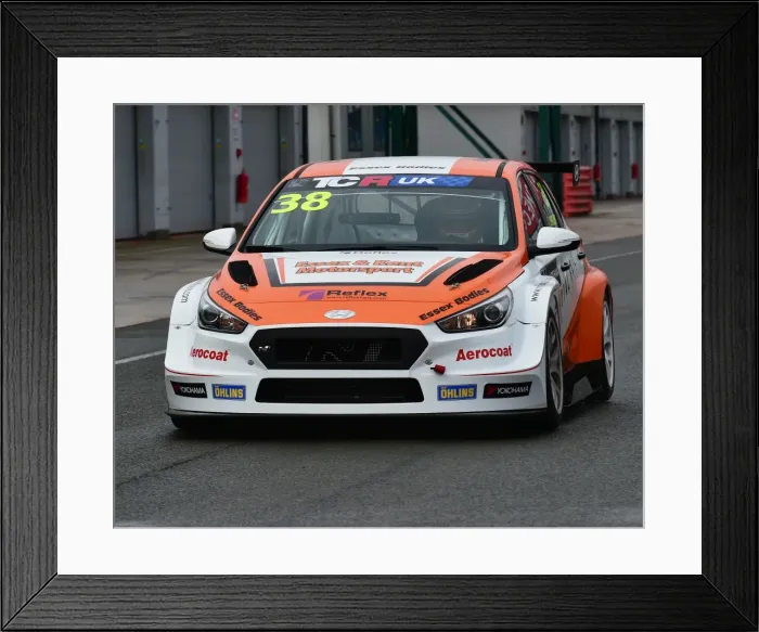 Framed Print : CM22 5473 Lewis Kent, Hyundai i30N TCR Framed Print : CM22 5473 Lewis Kent, Hyundai i30N TCR