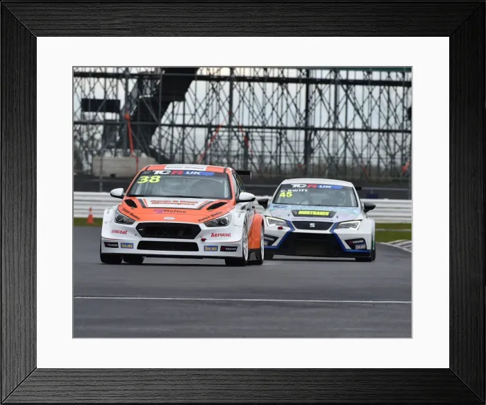 Framed Print : CM22 5506 Lewis Kent, Hyundai i30N TCR Framed Print : CM22 5506 Lewis Kent, Hyundai i30N TCR