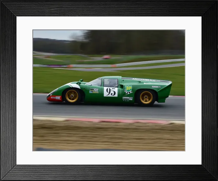 Framed Print : CM22 7625 Gary Culver, Lola T70 MK3B Framed Print : CM22 7625 Gary Culver, Lola T70 MK3B