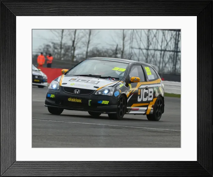 Framed Print : CJ7 1448 Oliver Withington, Honda Civic Framed Print : CJ7 1448 Oliver Withington, Honda Civic