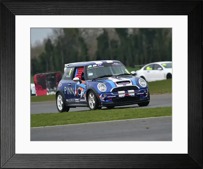 Framed Print : CM23 0570 Clive Sawkins, David Ellesley, BMW Mini Cooper S Framed Print : CM23 0570 Clive Sawkins, David Ellesley, BMW Mini Cooper S