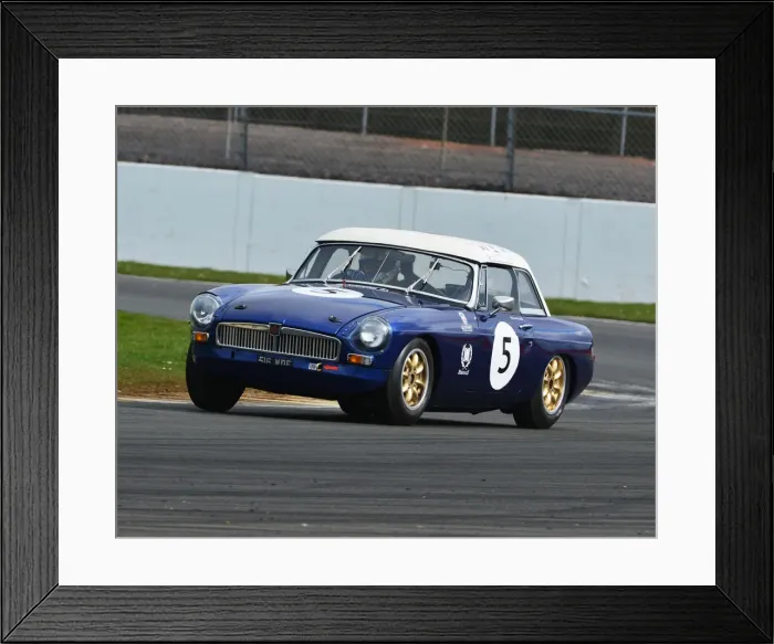 Framed Print : CJ7 1655 John Yea, MG B Roadster Framed Print : CJ7 1655 John Yea, MG B Roadster