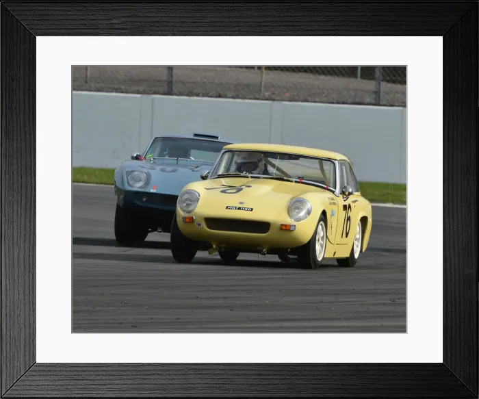 Framed Print : CJ7 1609 Tom Grindall, MG W&P GT Framed Print : CJ7 1609 Tom Grindall, MG W&P GT
