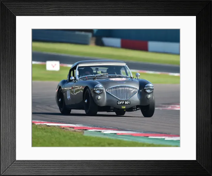 Framed Print : CM23 2577 arah Bennett-Baggs, Mike T, Austin Healey 100-4