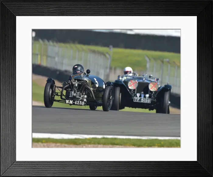 Framed Print : CM23 3371 Sue Darbyshire, Ewan Cameron, Morgan Super Aero Framed Print : CM23 3371 Sue Darbyshire, Ewan Cameron, Morgan Super Aero