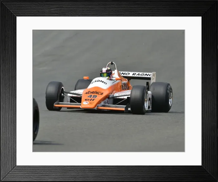 Framed Print : CM23 6571 Neil Glover, Arrows A5