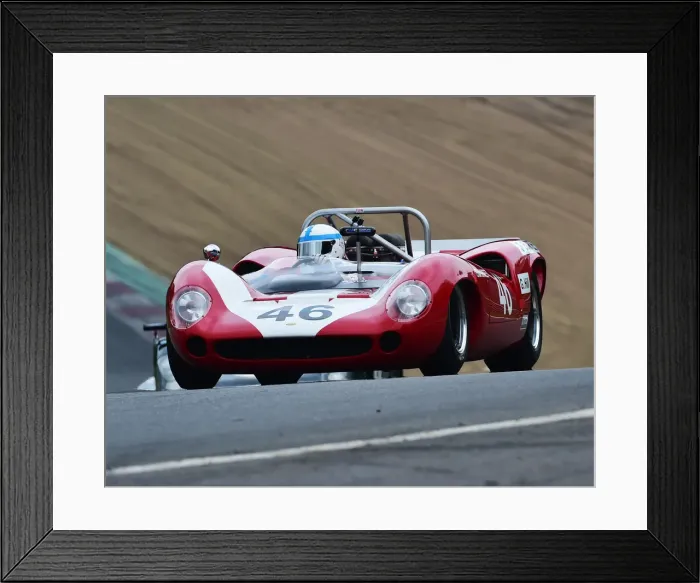 Framed Print : CM23 6412 Mike Whitaker, Lola T70 Mk2 Spyder Framed Print : CM23 6412 Mike Whitaker, Lola T70 Mk2 Spyder