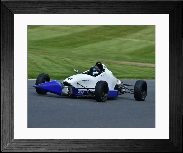 Framed Print : CM23 7711 Hugo Bentley-Ellis, Spectrum 011C Framed Print : CM23 7711 Hugo Bentley-Ellis, Spectrum 011C