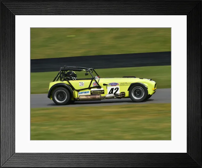 Framed Print : CM23 0840 Richard Carter, Caterham R300 Framed Print : CM23 0840 Richard Carter, Caterham R300