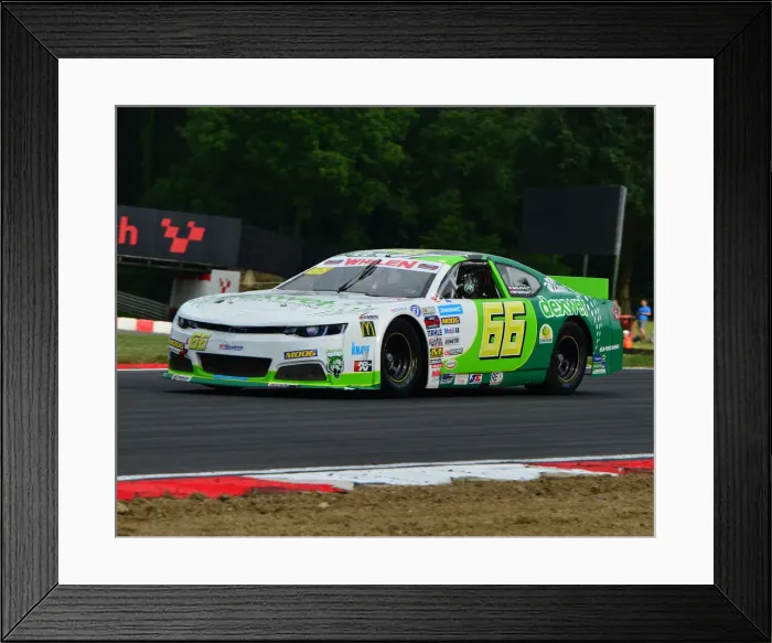 Framed Print : CJ7 3639 Clemens Sparowitz, Christophe Bouchut, Chevrolet SS Framed Print : CJ7 3639 Clemens Sparowitz, Christophe Bouchut, Chevrolet SS