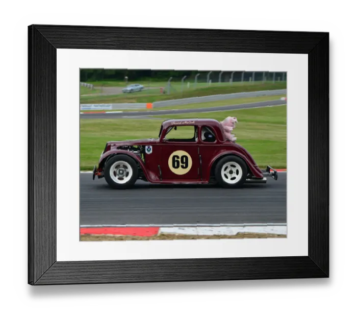 Framed Print : CJ7 3756 Gerard McCosh, Legend 34 Coupe Framed Print : CJ7 3756 Gerard McCosh, Legend 34 Coupe