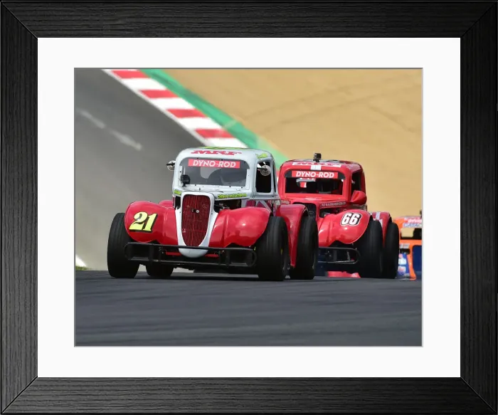 Framed Print : CM23 9972 Sean Smith, Legend Framed Print : CM23 9972 Sean Smith, Legend