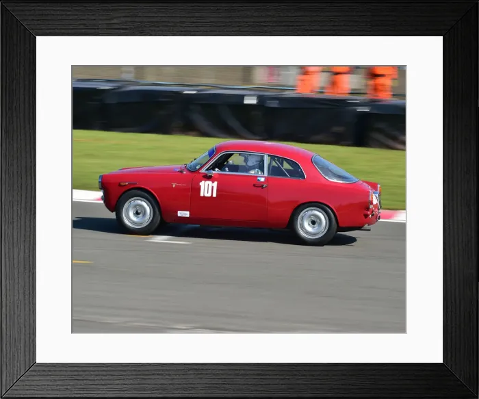 Framed Print : CM23 2049 Robert Barrie, Steve Jones, Alfa Romeo Giulietta SV Framed Print : CM23 2049 Robert Barrie, Steve Jones, Alfa Romeo Giulietta SV
