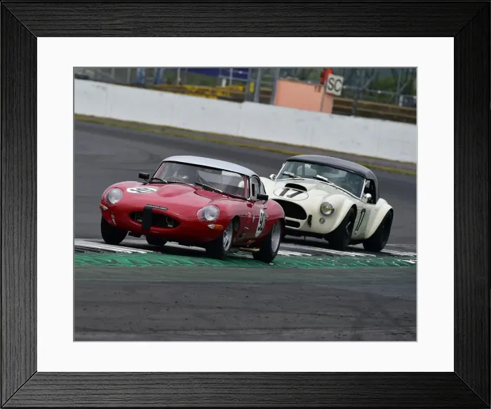 Framed Print : CM24 0988 Sandy Watson, Martin O Connell, Jaguar E-Type Framed Print : CM24 0988 Sandy Watson, Martin O Connell, Jaguar E-Type