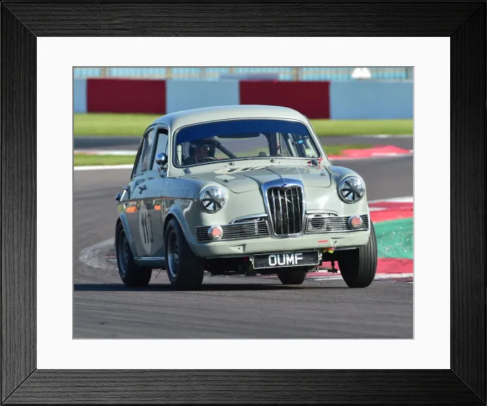 Framed Print : CM23 2942 Ding Boston, Riley One-Point-Five OUMF Framed Print : CM23 2942 Ding Boston, Riley One-Point-Five OUMF