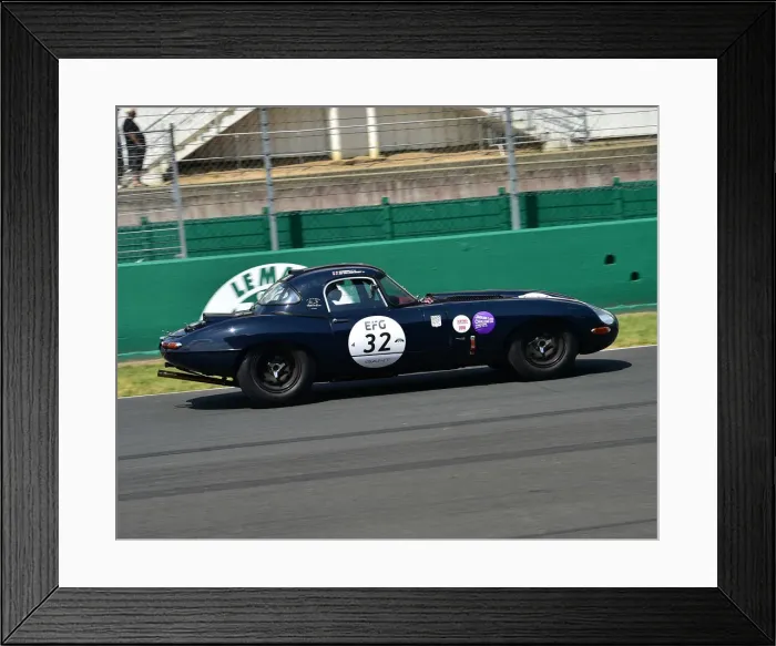 Framed Print : CM24 3807 Charles de Villaucourt, Ghislain Borrelly, Jaguar E-Type Framed Print : CM24 3807 Charles de Villaucourt, Ghislain Borrelly, Jaguar E-Type