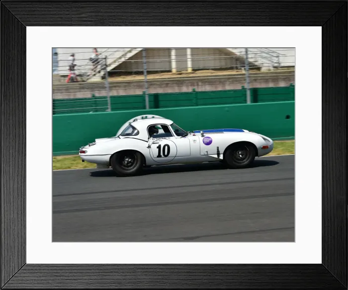 Framed Print : CM24 3788 Simon Butler, Martin Rich, Jaguar E-Type Framed Print : CM24 3788 Simon Butler, Martin Rich, Jaguar E-Type