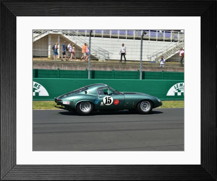 Framed Print : CM24 3837 Paul Castaldini, Jaguar E-Type Framed Print : CM24 3837 Paul Castaldini, Jaguar E-Type