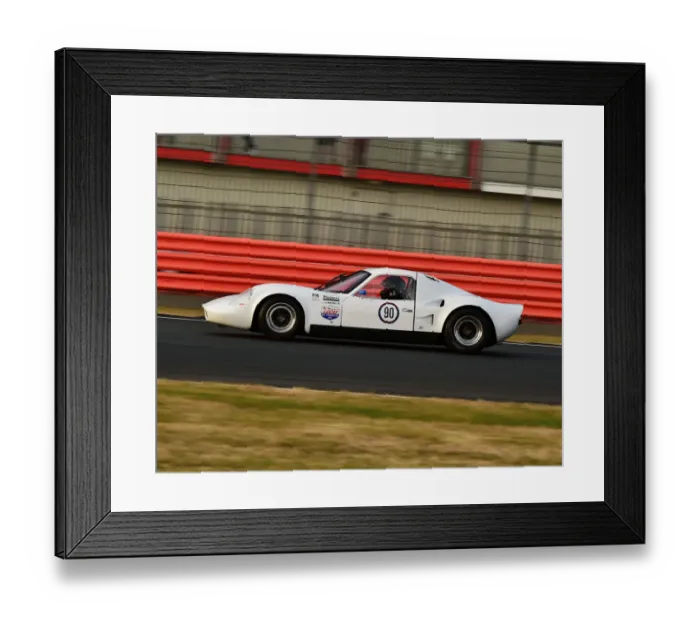 Framed Print : CM25 0748 Greg Thornton, Chevron B8