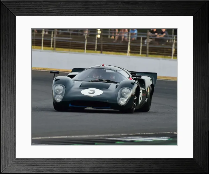 Framed Print : CM25 0637 Jason Wright, Lola T70 MK3 B Framed Print : CM25 0637 Jason Wright, Lola T70 MK3 B