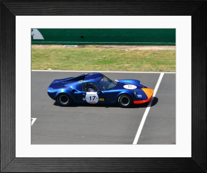 Framed Print : CJ7 4205 Sandy Watson, Danny O Connell, Chevron B8 Framed Print : CJ7 4205 Sandy Watson, Danny O Connell, Chevron B8