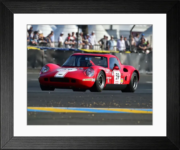 Framed Print : CM24 4679 Henrique Gemperle, Marc De Siebenthal, Chevron B8
