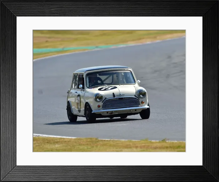 Framed Print : CM24 2033 Larry Warr, Morris Mini Cooper S Framed Print : CM24 2033 Larry Warr, Morris Mini Cooper S