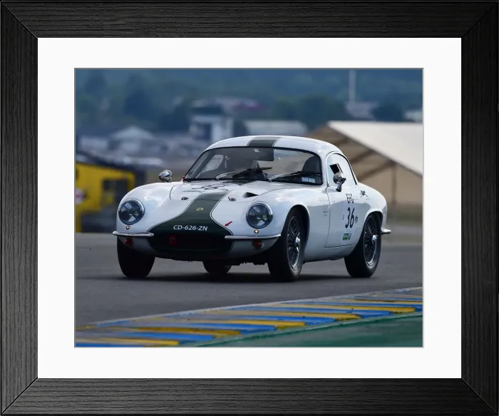 Framed Print : CM24 4239 Keiichi Mori, Tetsuya Makino, Hisashi Kunie, Jonai Masaki, Lotus Elite