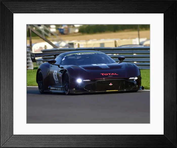 Framed Print : CM25 5093 Gleb Stepanov and Stephen Tomkins, Aston Martin Vulcan Framed Print : CM25 5093 Gleb Stepanov and Stephen Tomkins, Aston Martin Vulcan