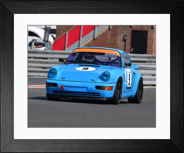 Framed Print : CM25 4702 Robert Hollyman, Porsche 964 Framed Print : CM25 4702 Robert Hollyman, Porsche 964