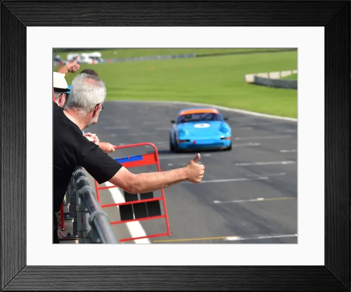 Framed Print : CM25 4727 Robert Hollyman, Porsche 964 Framed Print : CM25 4727 Robert Hollyman, Porsche 964