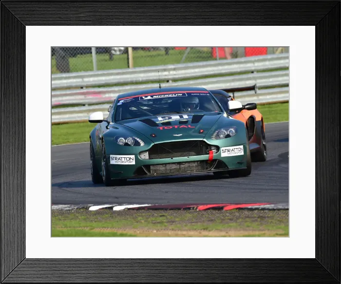 Framed Print : CM25 4974 Robin Marriott, Aston Martin GT4 Framed Print : CM25 4974 Robin Marriott, Aston Martin GT4