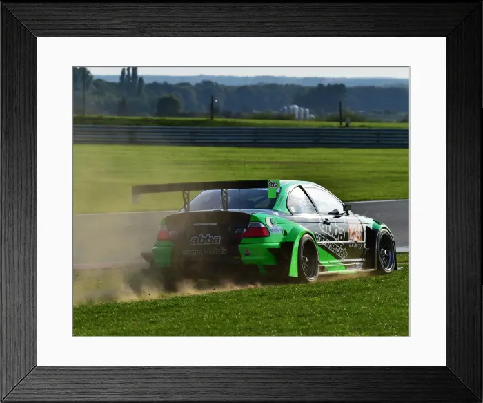 Framed Print : CM25 5048 Richard Neary, Sam Neary, BMW M3 Framed Print : CM25 5048 Richard Neary, Sam Neary, BMW M3