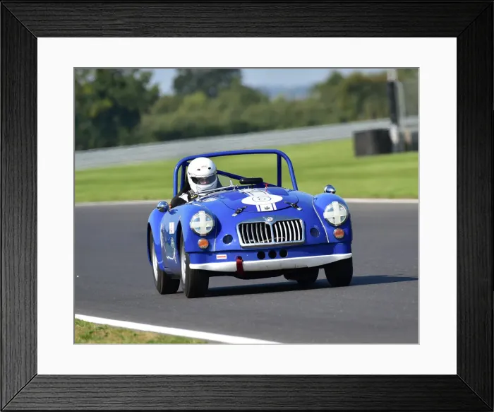Framed Print : CM25 4399 Philip Elder, MG A