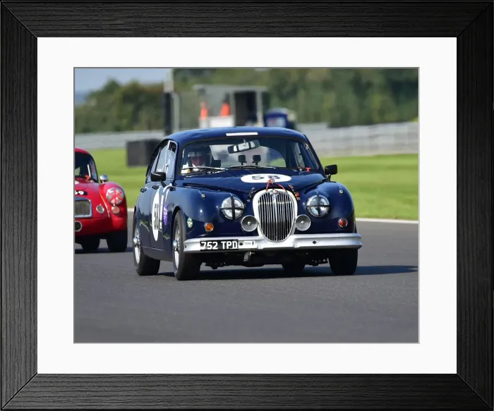 Framed Print : CM25 4389 Derek Pearce, Jaguar Mk2 Framed Print : CM25 4389 Derek Pearce, Jaguar Mk2