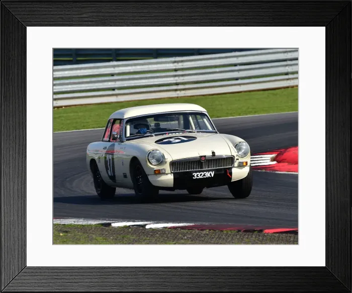 Framed Print : CM25 4815 Steve Naish, MG B Framed Print : CM25 4815 Steve Naish, MG B