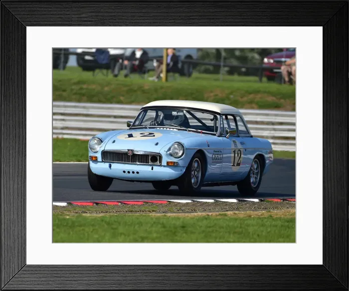 Framed Print : CM25 4327 Gurinder Dhillon, MG B